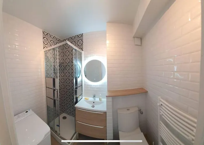 Апартаменты Le Paisible Yourhosthelper *